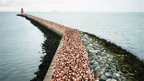 nqked women|The Naked World of Spencer Tunick